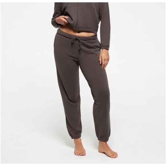 Skims French Terry Joggers - Picture 1 of 6